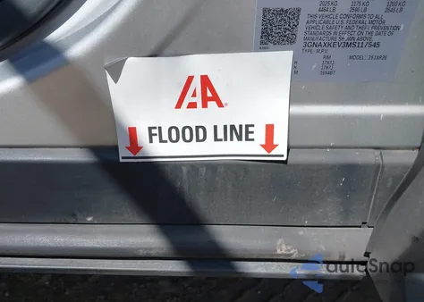 2021 Chevrolet Equinox Fwd Lt from USA, damaged, VIN 3GNAXKEV3MS117545